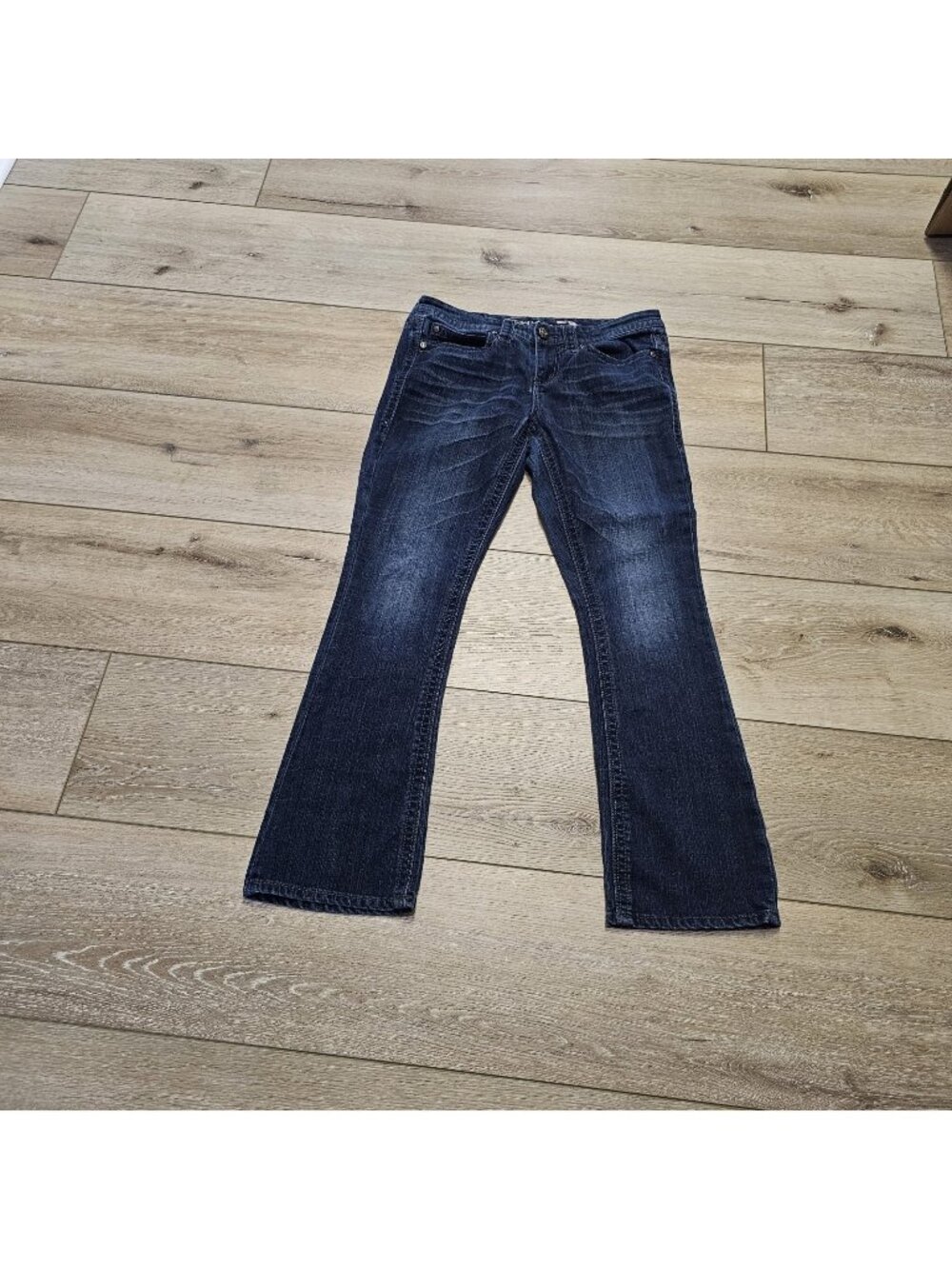 Seven7 Slimming Bootcut Jeans Womens 8 Blue Dark Wash Denim Mid Rise Rhinestone